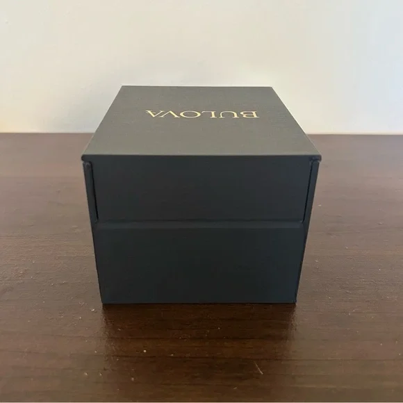 NWT Bulova Women's Analog Classic Watch Silver Blue New - Picture 8 of 11